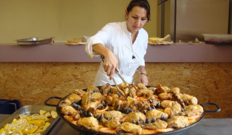 preparation paella geante